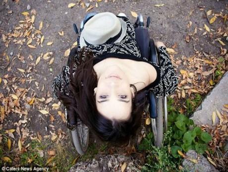 Model in wheelchair shows ‘How to break the chains’