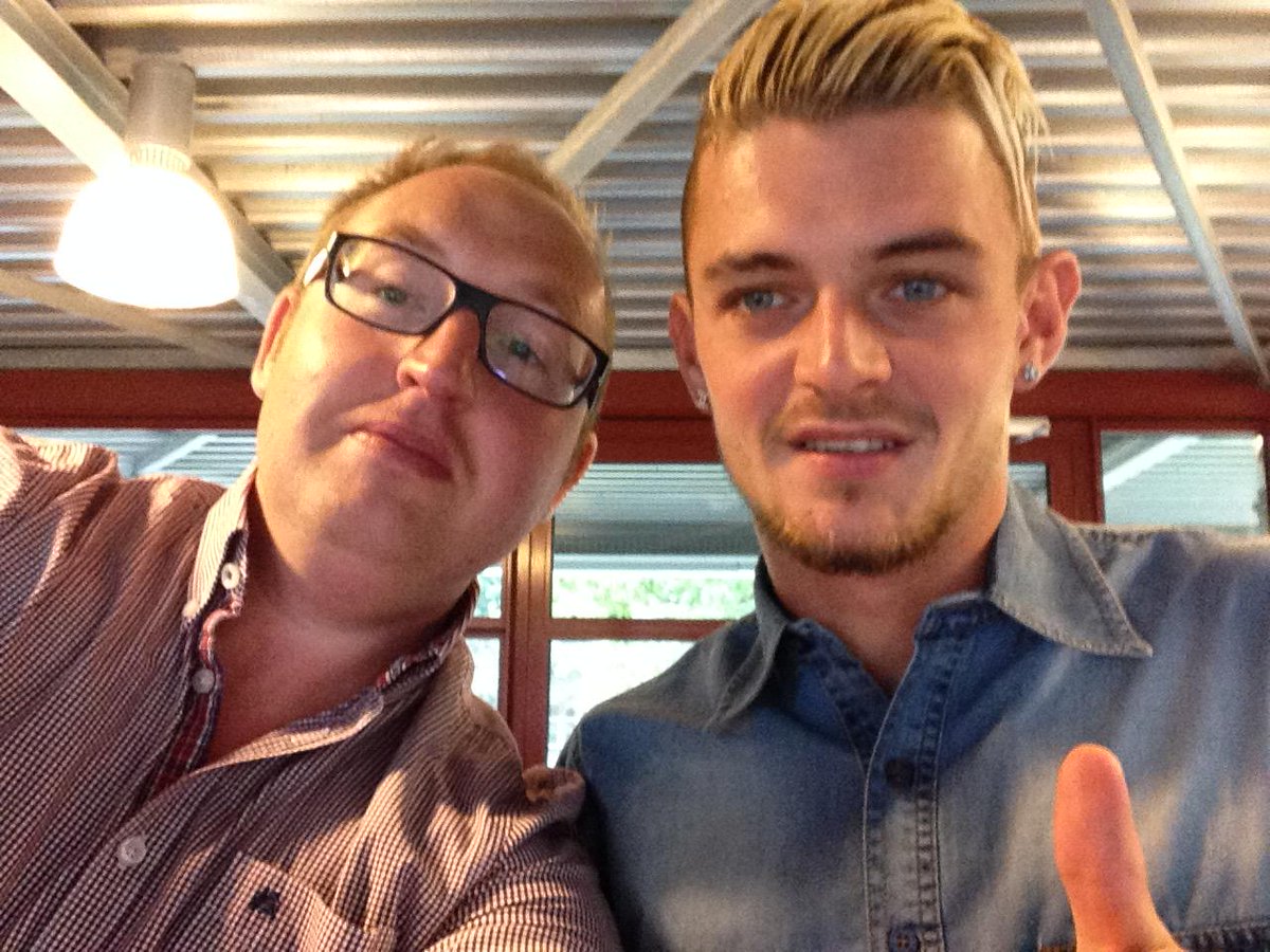 Finished a great background story with <a href="/Maximelestienne/">maxime lestienne</a> for <a href="/PSV/">PSV</a> #Magazine! Merci, Max!