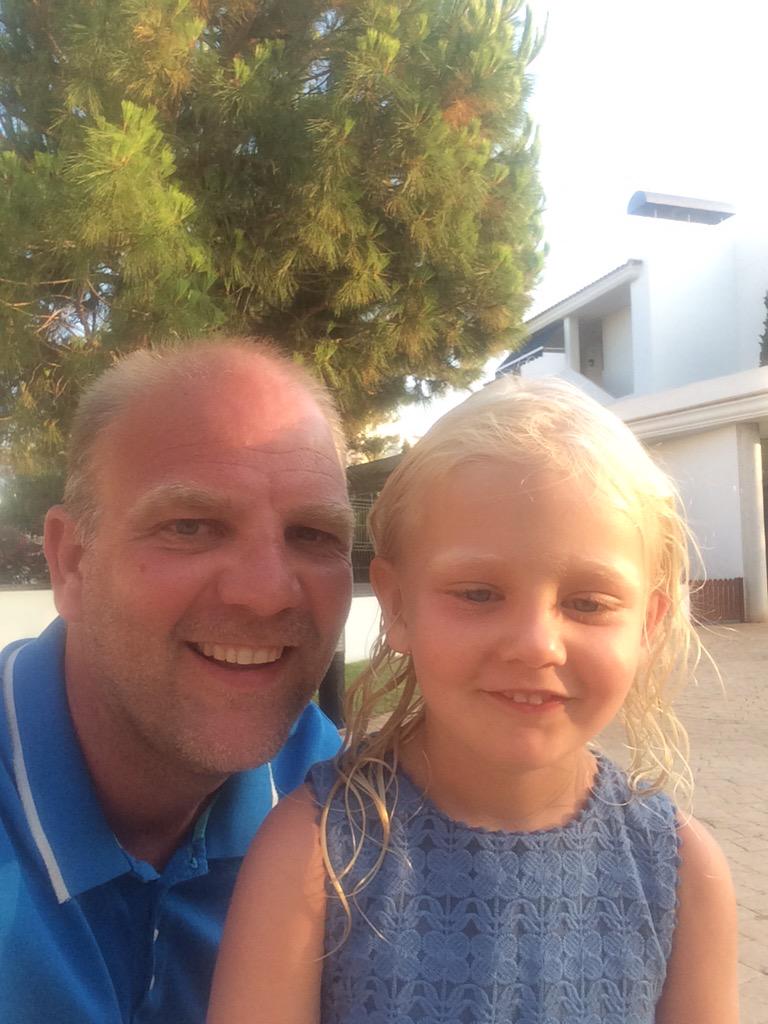 simonshields8's tweet image. 