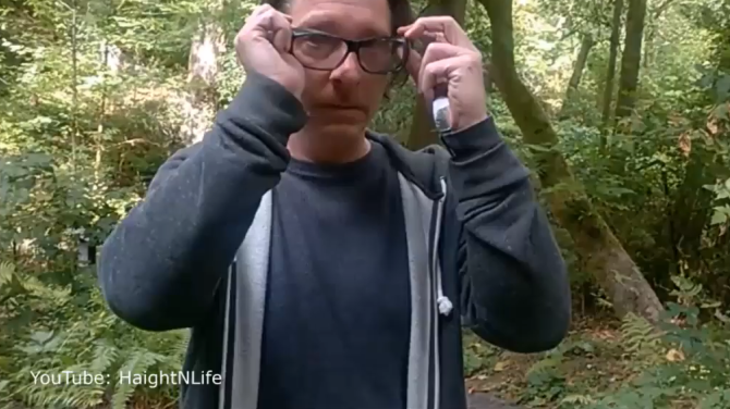 9NewsLA's tweet photo. Colourblind man gifted with corrective glasses given an extra special surprise. http://t.co/iZYFJXD3P6 #9News http://t.co/kElDCMJWIP