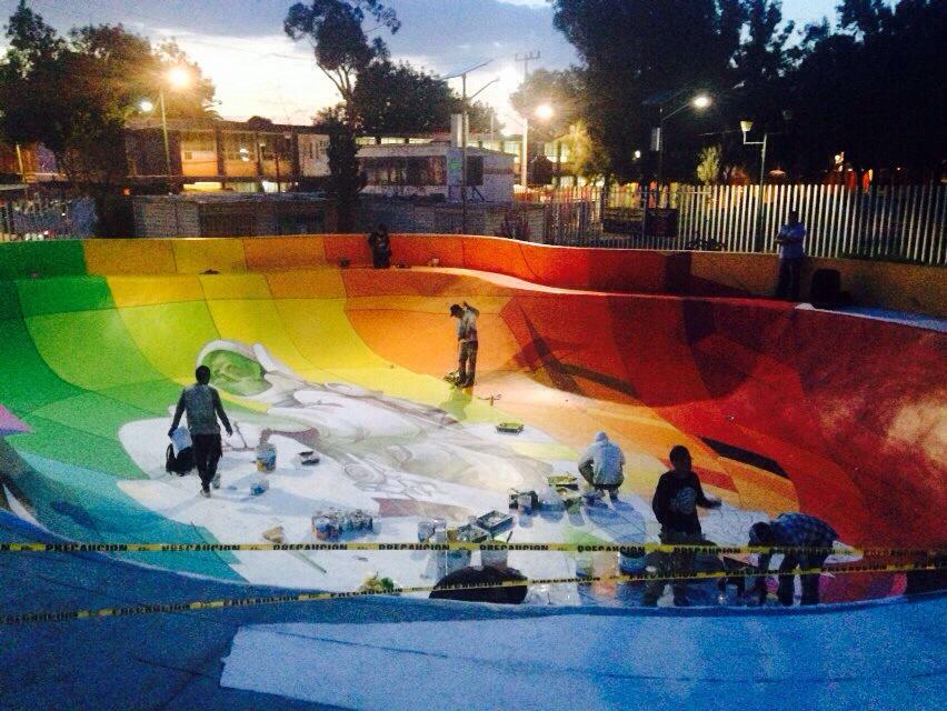 Cambio de imagen a la pista skate  de parque Cri Cri, trabajo artístico de colectivo Germen <a href="/nosmuevelapaz/">Redes de Paz</a>