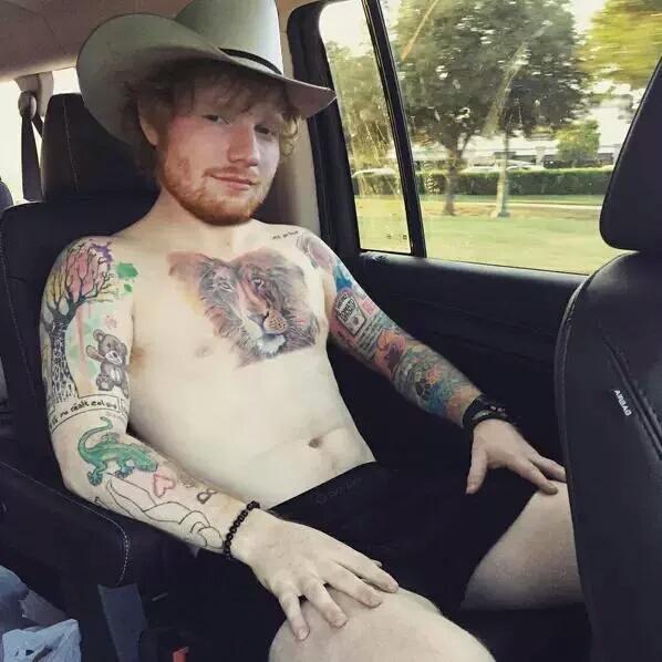 Sheeran95's tweet photo. #MPN #EdSheeran #SeptemberEdSheeran #edsheeranwithouttshirt #SeptemberEd #hashtags http://t.co/2gL7YR9Me8