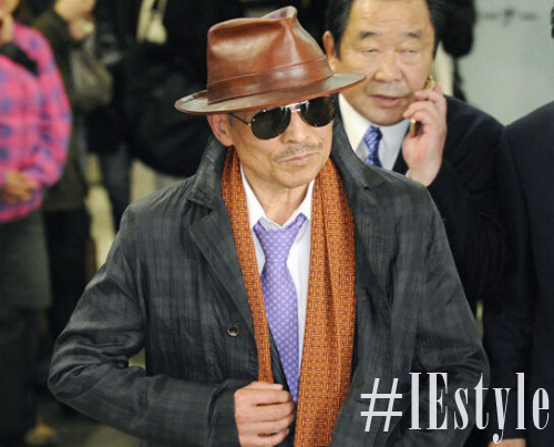 Imperial_Dirk's tweet photo. #killerhat #yakuza #boss #vintagefashion #mensfashion http://goo.glXW6UEb http://t.co/D3fLQOP4Ei