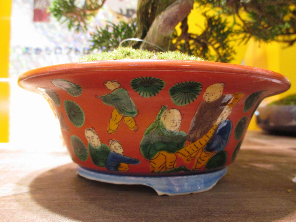 大宮ロフトでは本日より、加賀百万石・石川県の伝統磁器『九谷焼』の