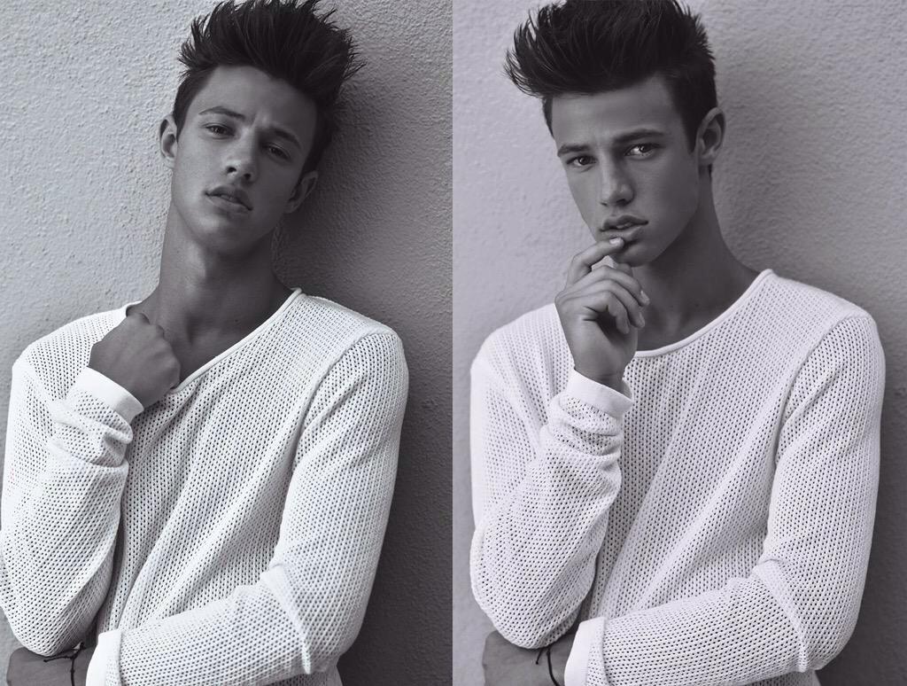 Happy 21st birthday to my role model CAMERON DALLAS!   even tho your birthday is like in 34 minutes 