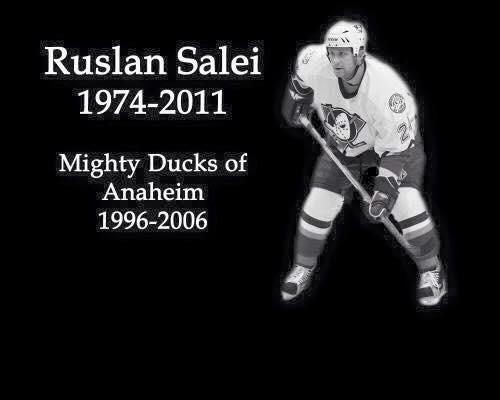 DucksNPucks's tweet photo. RIP 9-7-2011#Rusty http://t.co/Ck5SE6y0oE