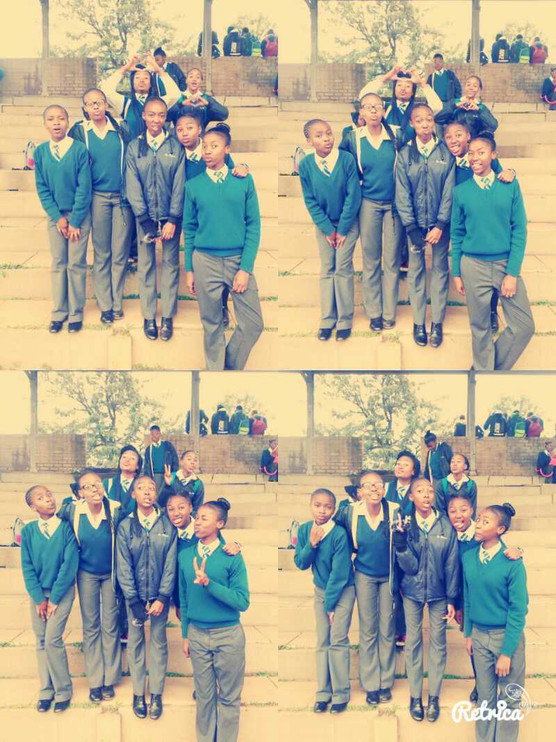 HayLiegh_LadyM's tweet photo. - Groupie Pic ( : http://t.co/MuZUObRoXH
