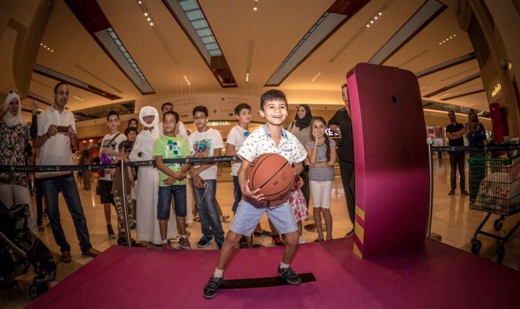 SunSandSport's tweet photo. Fun times at our last Back To School Challenge this year down at @yasmallad #ShowThemYou #OwnTheSchool http://t.co/AkqrUREiCL