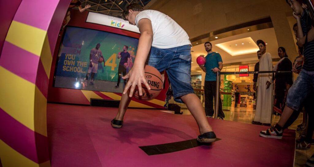 SunSandSport's tweet photo. Fun times at our last Back To School Challenge this year down at @yasmallad #ShowThemYou #OwnTheSchool http://t.co/AkqrUREiCL