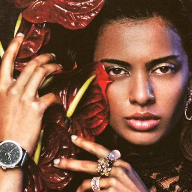 RathiMenon's tweet photo. You have to be at your Strongest when you're feeling at your Weakest! 💪
#solitairemagazine #rathimenon #empower http://t.co/LeOcGZjtN2