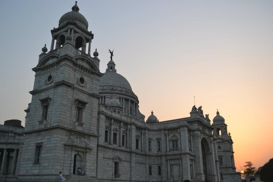 BettyBakesBlogs's tweet photo. http://t.co/rOUUkAHe0C 
Kolkata Through a Lens: A Photographic Guide #City Travels #tripoto http://t.co/kLzVzhKcSJ