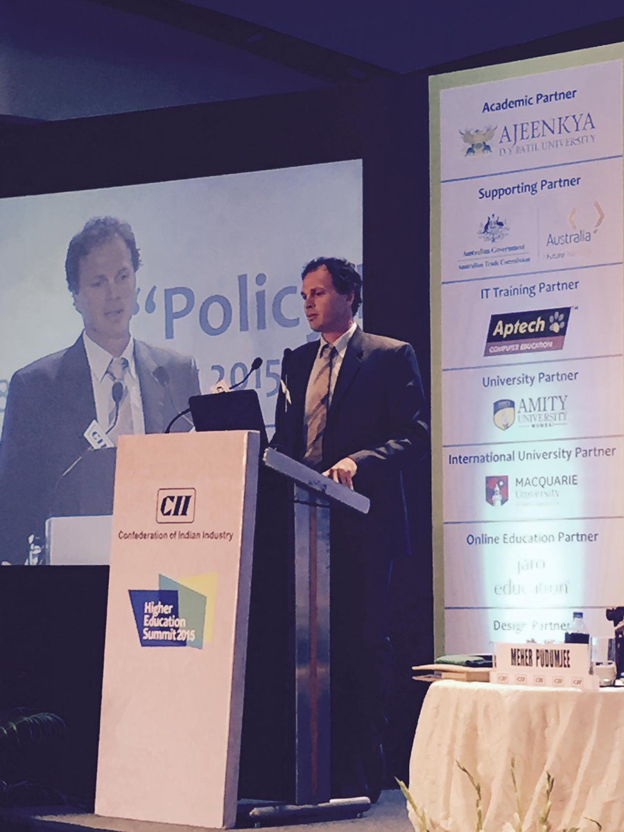 shrutidharp's tweet photo. #Tomcalder Trade Commissioner of #austrade, #mumbai with his address at the #highereducation summit. With @NinadKarpe http://t.co/5TRnSL1YT3