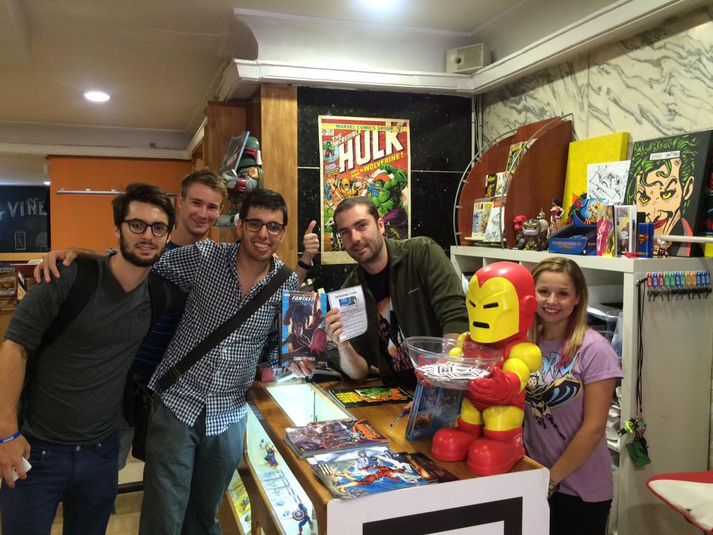 EdOpE15's tweet photo. Next up: hardbound comic book #improbableclima http://t.co/6YilNP3LYd
