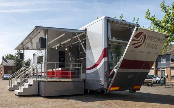 eventgoodies's tweet image. Deze handige promotiestand van @Promotrail  is geschikt voor elke locatie bit.ly/1OtQuwG #evenementen