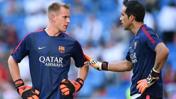 Claudio Bravo Sustains Calf Injury