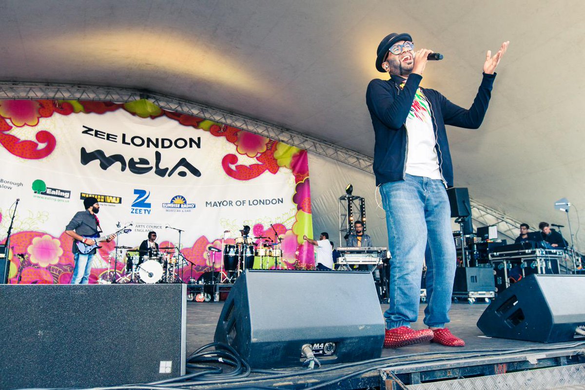 We are loving this picture of @Benny_Dayal and the awesome @FunkTuation_ what a performance, can't get over it!