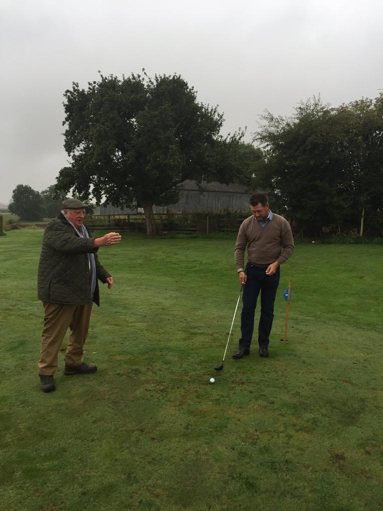 dmeasterby's tweet photo. @chubby6665  when @WestwoodLee came to see your string of horses. Don't think this is want he had in mind..... http://t.co/HGKd7Dg7uF