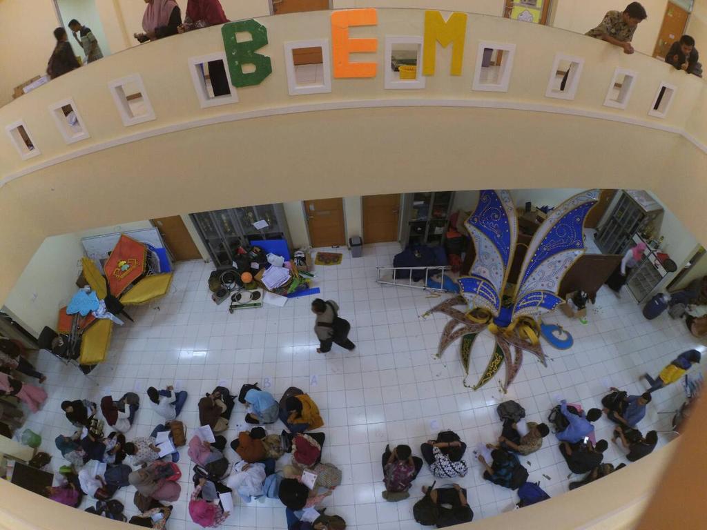 Acara wawancara BAT udah mulai nih. Ayo yang belum datang ditunggu yaa😉
#BAT52