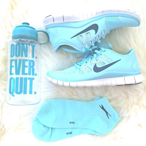 DailyBodyGoals's tweet image. RT for blue FAV for pink 👌🏽