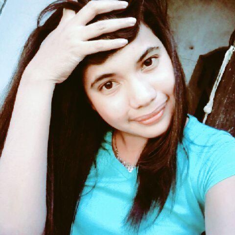 BebyZelvya's tweet photo. Mari manjangin rambut buat taon depan ckckck http://t.co/G9imnzNqnV