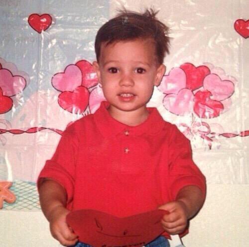 HAPPY BIRTHDAY BAE AKA CAMERON DALLAS HAVE A GREAT BIRTHDAY I STILL CANT BELIEVE YOU\RE 21xx    