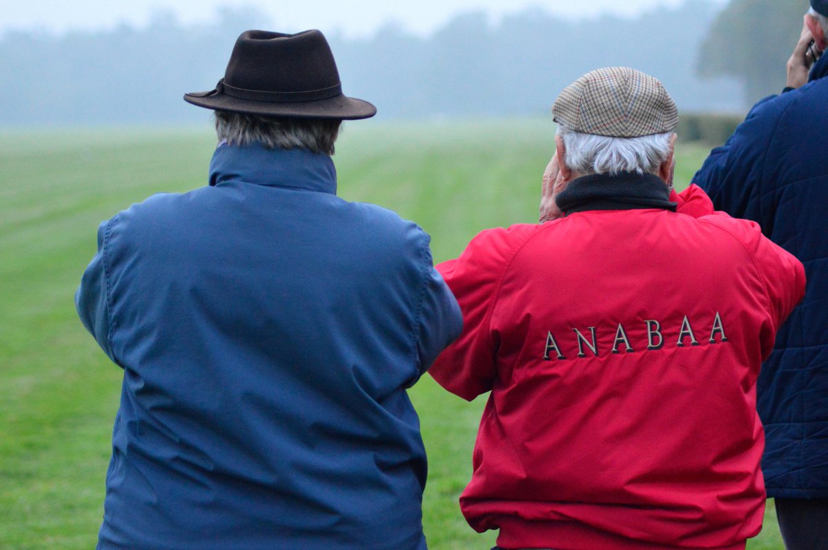 celinemaussang's tweet image. Alec Head en mode vintage! #anabaa