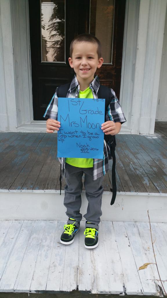 JillianWied's tweet photo. ICC 1st grade.  #WakeUpWith10 http://t.co/21yDxjFBAr