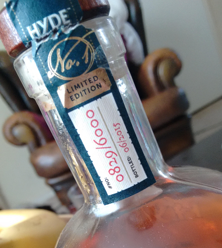 Girl_Whisky's tweet photo. New Review: Hyde, the more you smell, the more beauty arises @HydeWhiskey and that 70's show http://t.co/3qYcWkAa25 http://t.co/FFQIvMXHt5