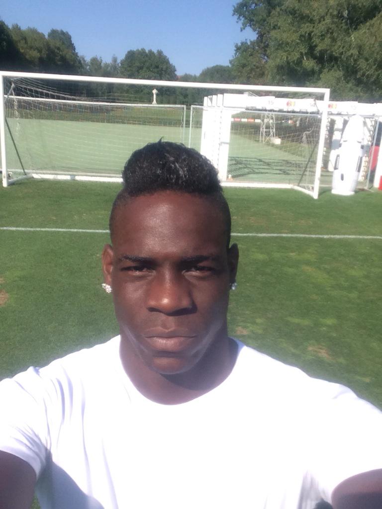 Mario Balotelli: @FinallyMario.