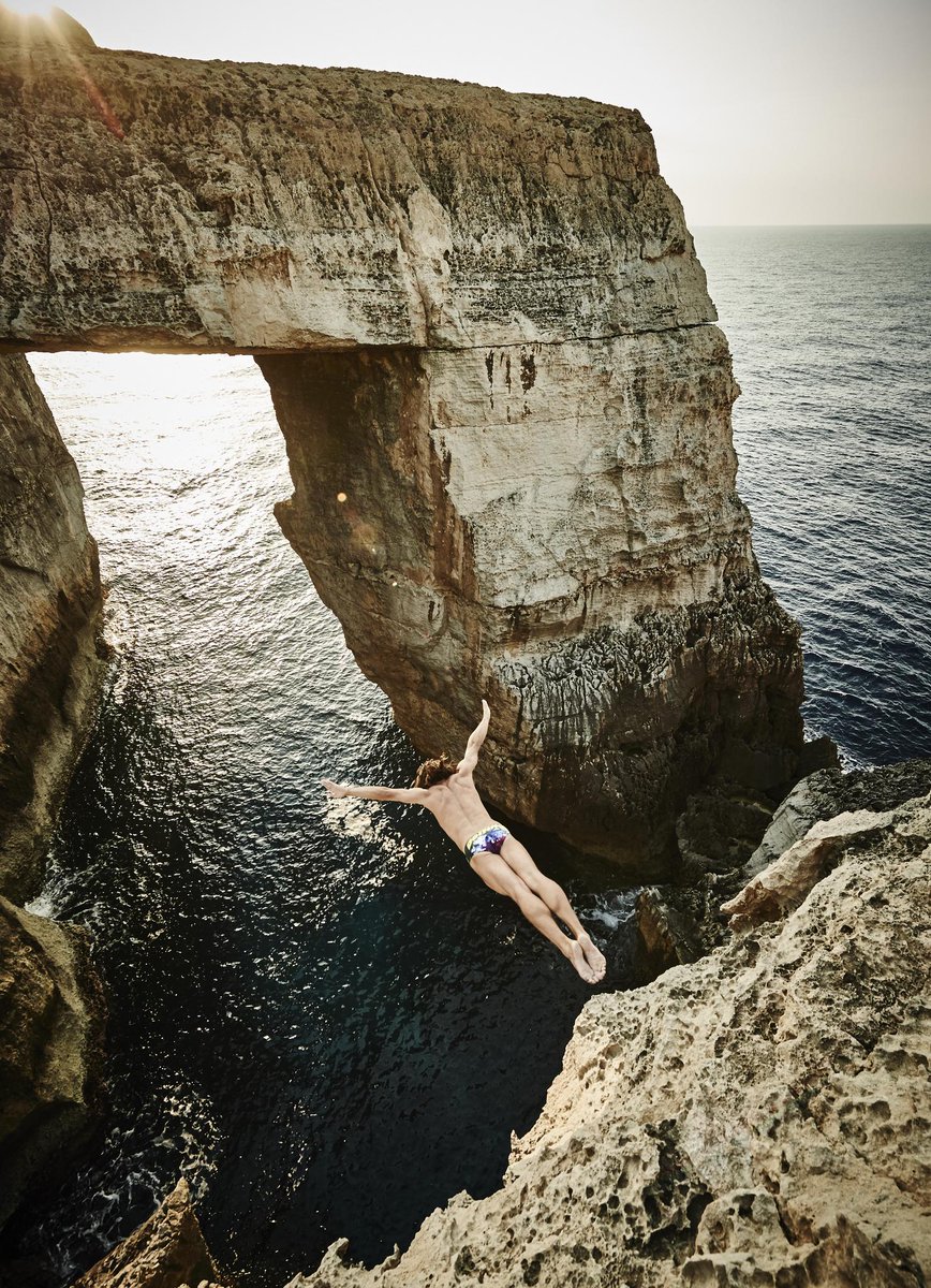 Nikon Pro tweet media