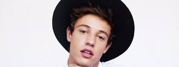 HAPPY BIRTHDAY CAMERON DALLAS AND I LOVE YOU! 