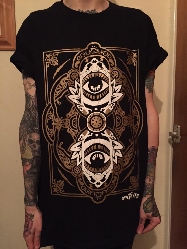 GeorgeWestaway's tweet photo. Sneak peek of the new @WolfCityUK  tee shirt ✌🏻️😎 http://t.co/2Q7zTFHKJE