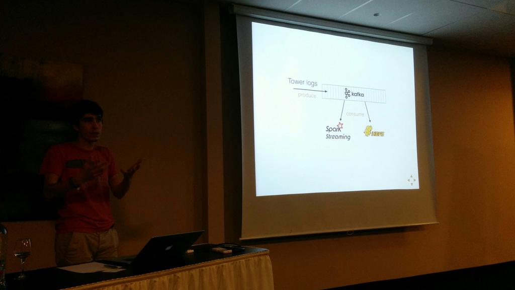 peeterskris's tweet photo. Live monitoring of CDRs with kafka and spark streaming @thorgutierrez #bigdatabe http://t.co/Y4aktKezum