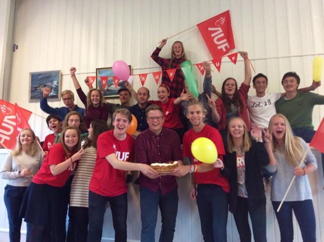 AUF tok kaka - i Oppland som i landet. Ap best i skolevalg. Gratulerer og takk. Inspirerende! Feide de blå av banen.