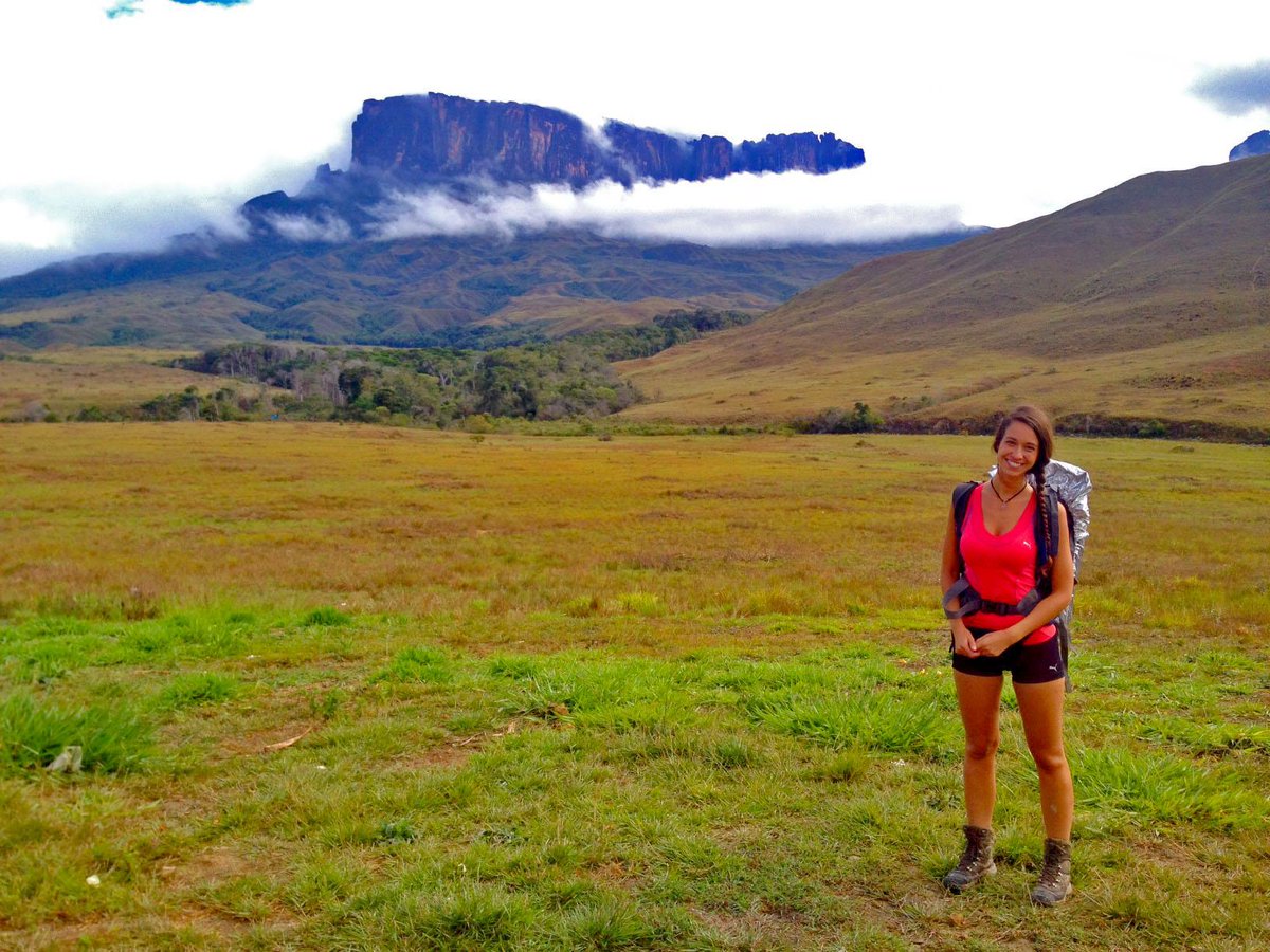 A_unGeek's tweet photo. Cruzando el Amazonas y la subida del Monte Roraima, en el post de @camidasilva #Viajes --> http://t.co/08Kphd5fwd http://t.co/pqQg8GndtR