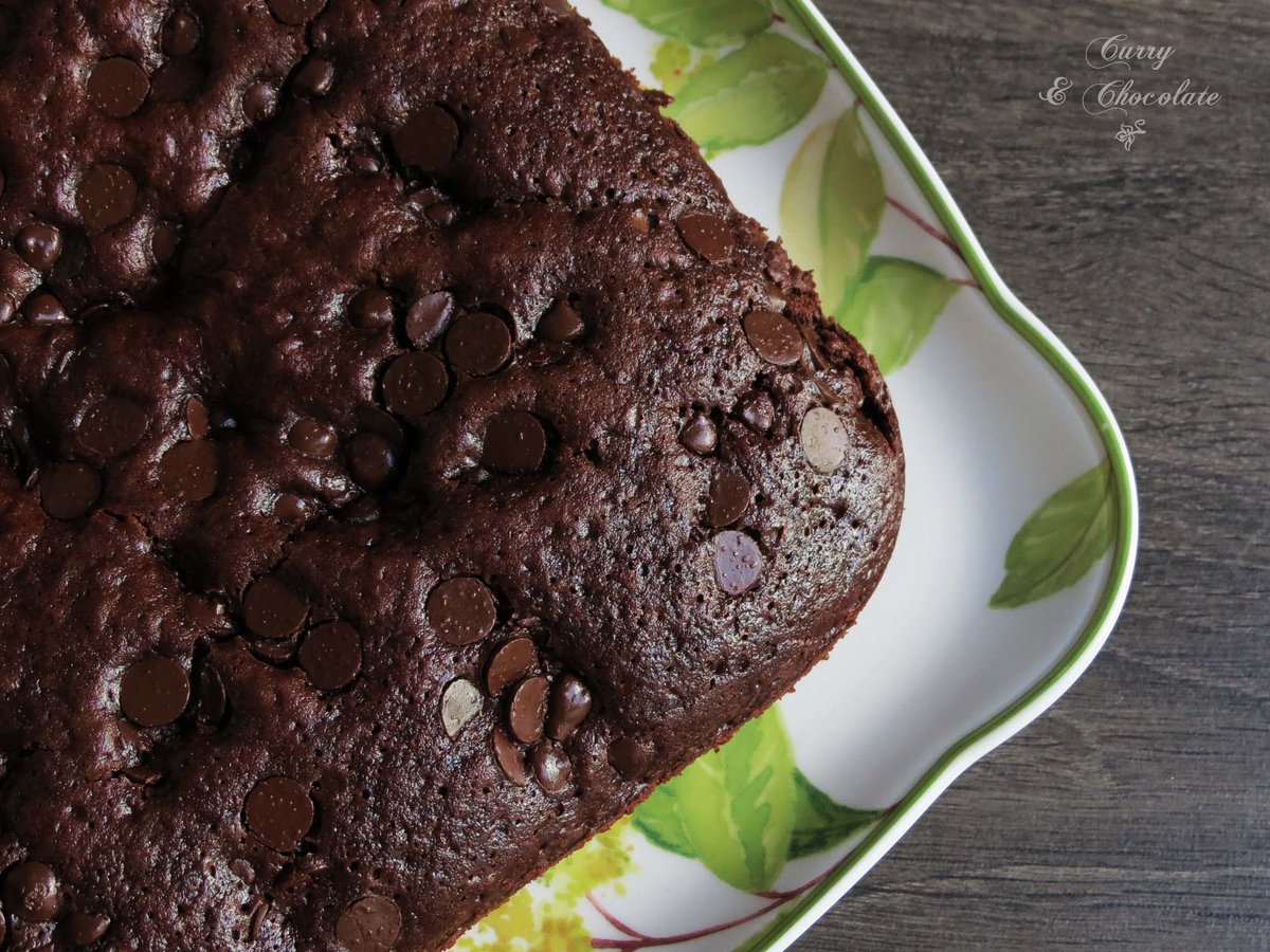 Hola! Vamos con la #merienda #bizcocho de yogur y cacao con pepitas de #chocolate receta aquí tinyurl.com/otbzmy8