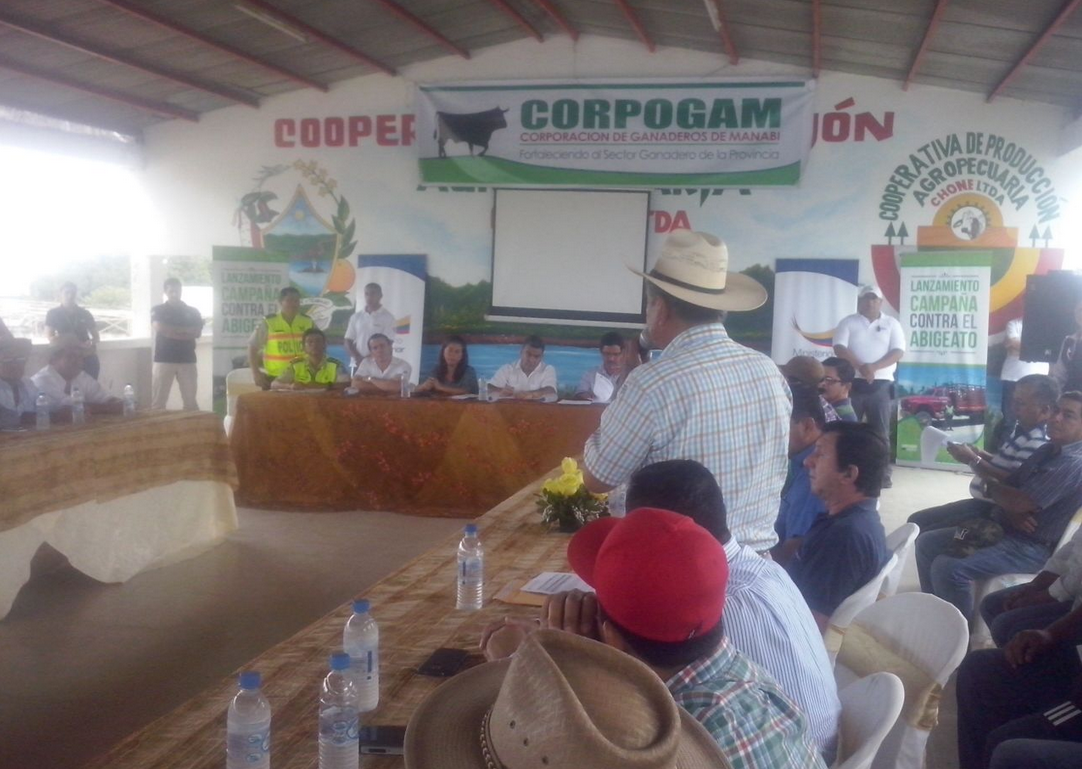 Los ganaderos expresan la situación actual de su actividad económica y la seguridad para la misma #Manabí  #Abigeato