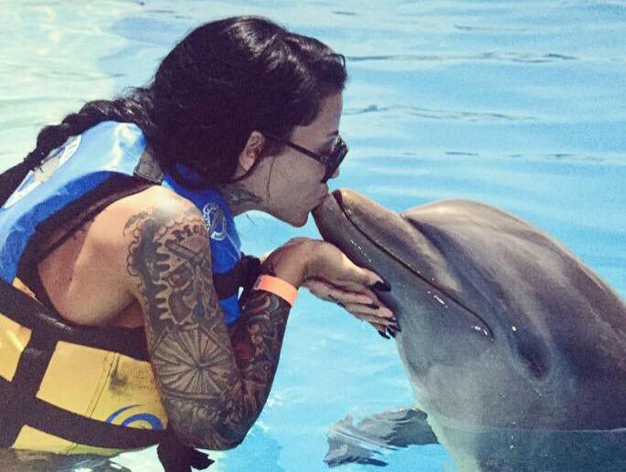 TrademarkedInk's tweet photo. I had such an amazing experience with my babe and Seth! 😁 Nah', kidding! Look at that sweetheart! #ZGoesSoft #ZArmy http://t.co/H6CY26oFb4