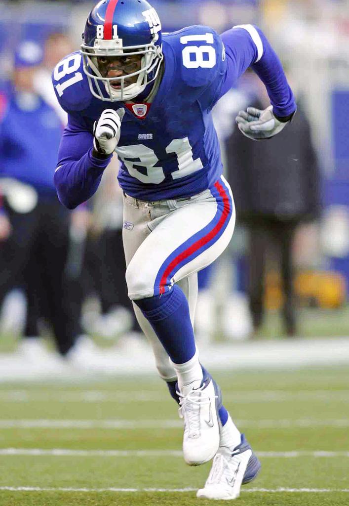 Happy Birthday to   &
Latrell Sprewell 