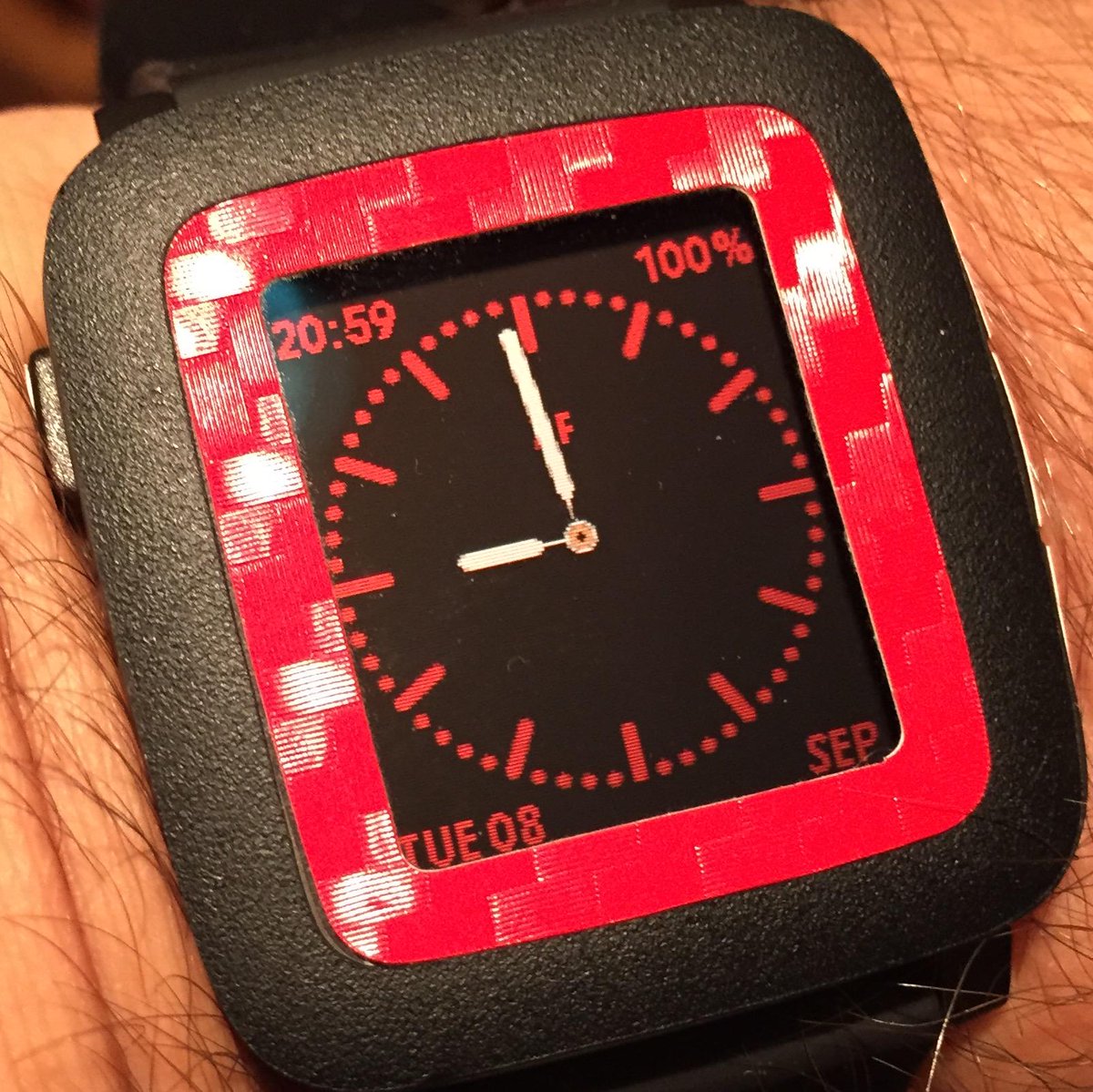 Milagro2k's tweet photo. @Mypebblefaces @Pebble @PebbleUsers #ColorWatch for #PebbleTime released… https://t.co/KGpSg10YPj http://t.co/YJEc4zrAcf