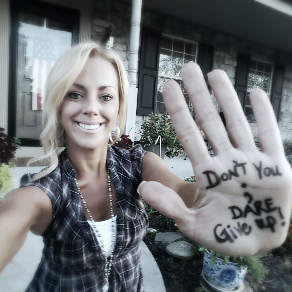 Kari Hixon (kari_hixon) Twitter