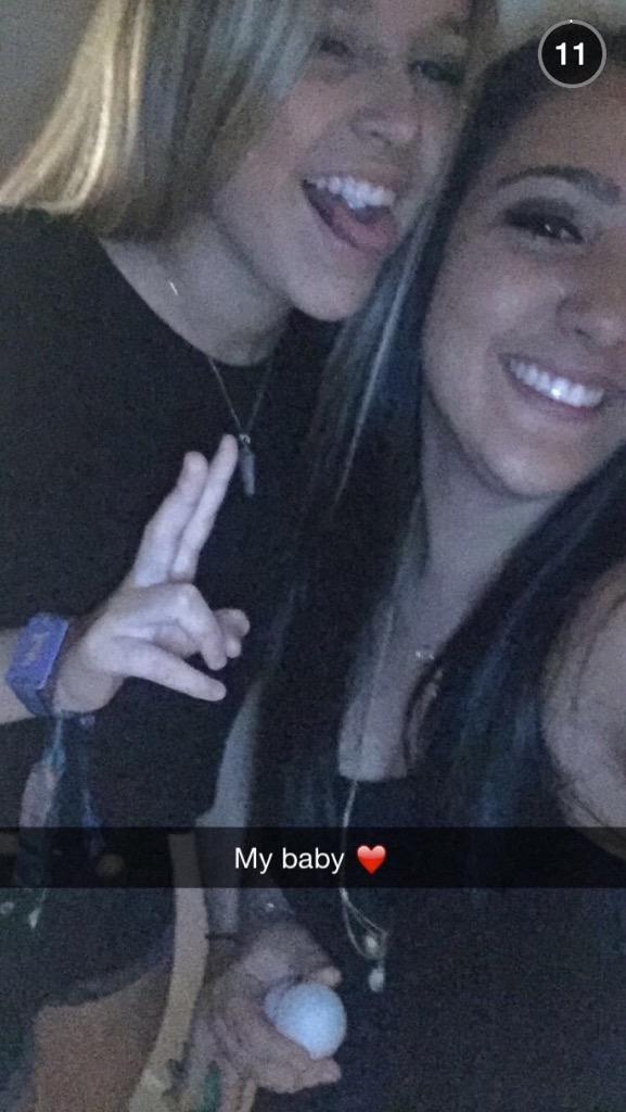 Happy 18th bday to Pia Mia\s fan and one of my best friends love u   