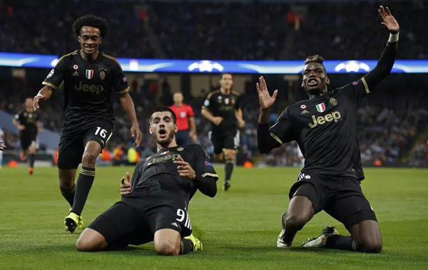 Bolanet's tweet photo. #BolanetHighlights http://t.co/VF9EfxBAzb - ManCity 1-2 Juventus | Chiellini 56' (OG); Mandzukic 69', Morata 81' http://t.co/G1EzeAuBHO