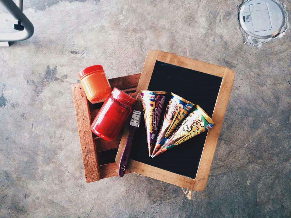 Want to know how to have a #FunnerThanEver weekend? Paint the town DRUMSTICK! ;)