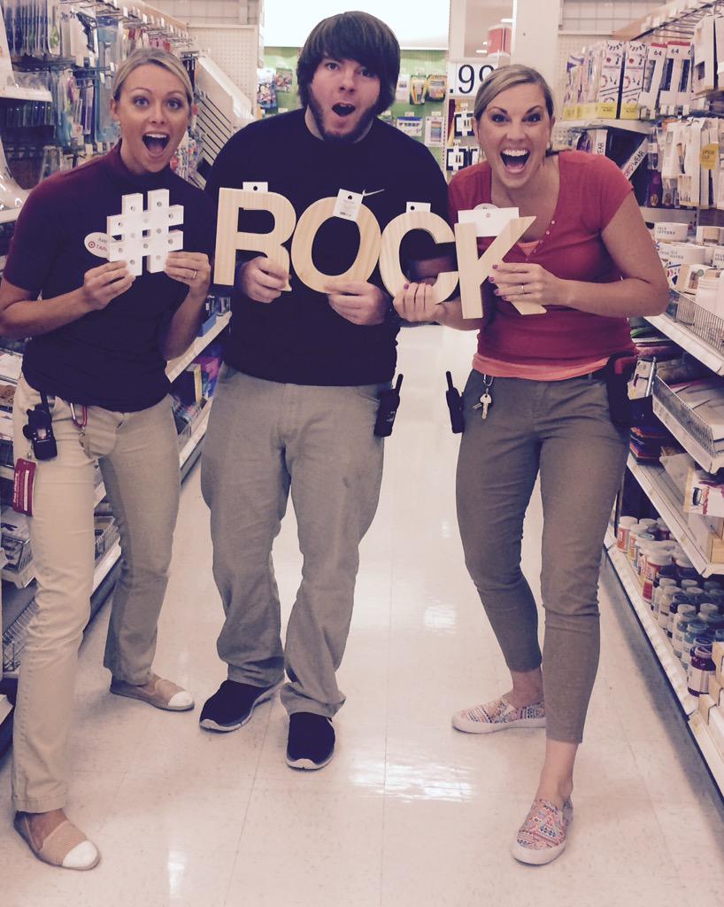 So excited to rock the house!#R100rockthehouse #g196tidalwave <a href="/MelissaStanner/">Melissa Stanner</a> @TargetJuan <a href="/Jeff_DeMoss/">Jeff DeMoss</a> <a href="/StaceyGia31/">Stacey Giacomazzo</a>