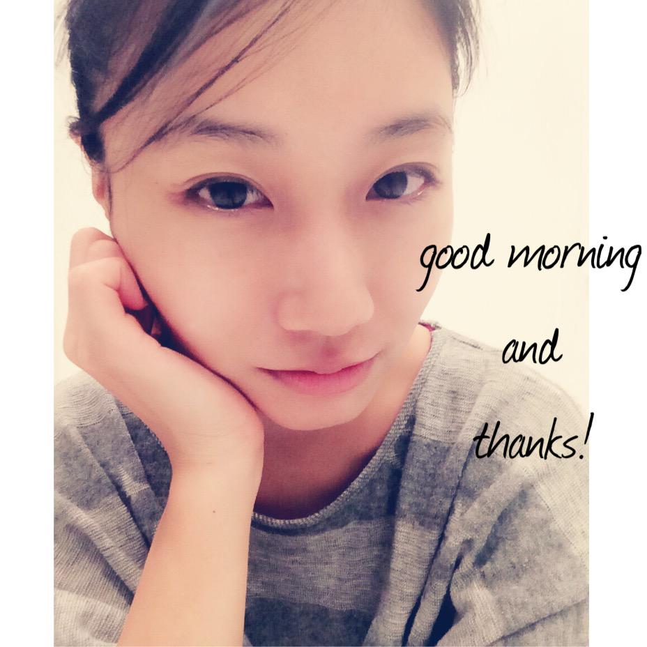 祝いの言葉、ありがたく、感謝の1日にしたいと思います。 まずは、母にありがとう。 そして乳にも父にもありがとう。 出逢ってくれた方々、ありがとう。  娘にもありがとう。 33歳燦々とまいります。はい、眠い！99.AIO, image size:928x928