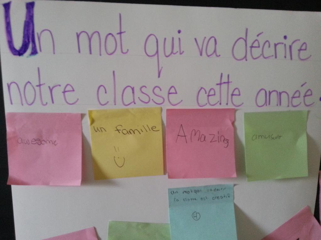 MmeSoltesz's tweet photo. Un mot qui va décrire notre classe cette année: #unfamille #amazing #awesome #yourDSBNstory #firstdayofachool http://t.co/cWpMrnDhlS