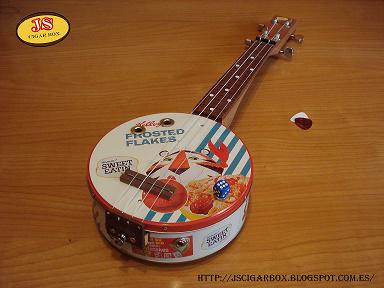 JsCigarbox's tweet photo. Ultimos #encargos #cigarboxguitar entregados
#3strings #ukulelebass #ukulele #ukelata http://t.co/pd70KWKzpw