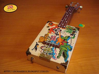JsCigarbox's tweet photo. Ultimos #encargos #cigarboxguitar entregados
#3strings #ukulelebass #ukulele #ukelata http://t.co/pd70KWKzpw