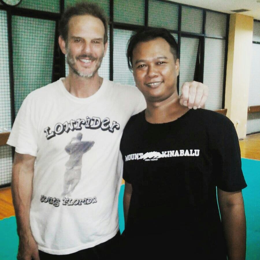 joko_kelink's tweet photo. Jangan Tanya aku kerja dimana http://t.co/ZqDEwfv7dl